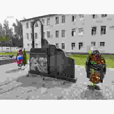 Гранитная Ограда 711-2
