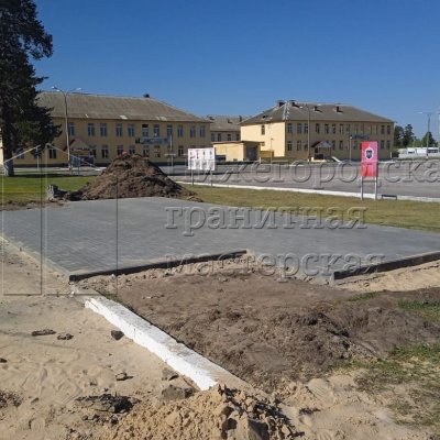 Памятник защитникам России